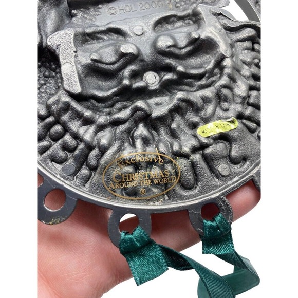 Christmas Around the World Santa Stops Here Bell Chime House of Lloyd Door Hang - Picture 8 of 11